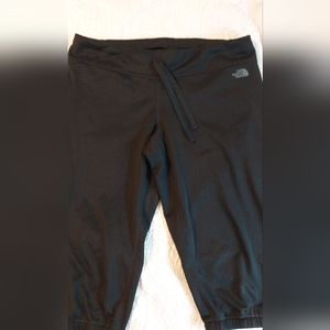 NORTHFACE CROP ATHLETIC SWEATS. SIZE XXL.